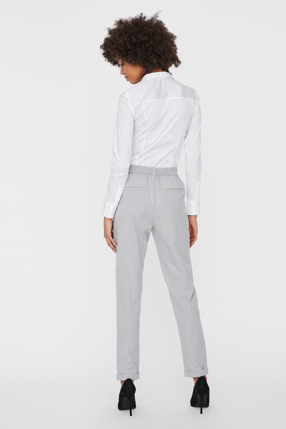 VERO MODA παντελόνι ψηλόμεσο straight fit light gray melange - πίσω όψη full body