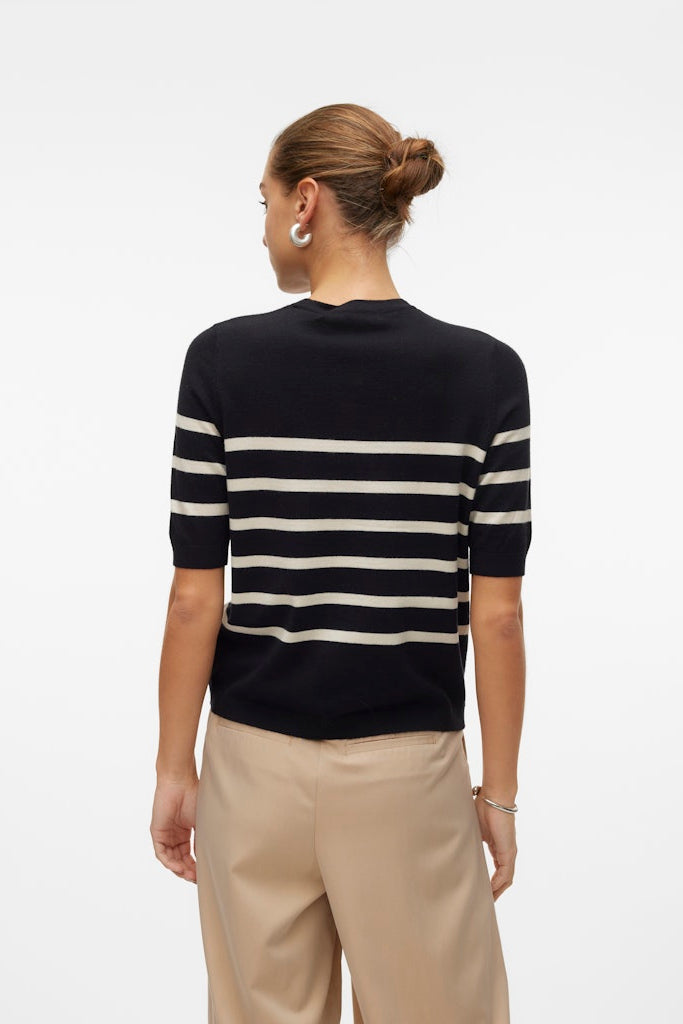 VERO MODA Πλεκτή Μπλούζα Ριγέ Κοντομάνικη Μαύρο-Εκρού πίσω όψη