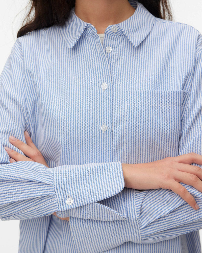 VERO MODA Πουκάμισο Regular Fit Ριγέ Γαλάζιο Λευκό λεπτομέρεια γιακά