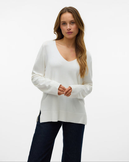 Γυναικείο πουλόβερ Vero Moda V-neck εκρού, μπροστινή όψη
