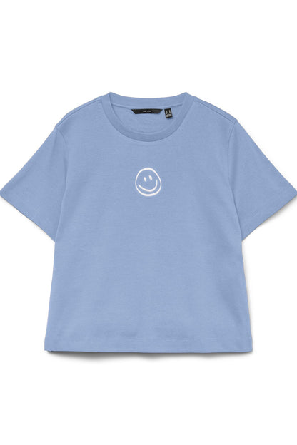 λεπτομέρεια t-shirt vero moda γαλάζιο με στάμπα smile
