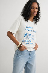 T-shirt Regular Fit με Τύπωμα Sunday Brunch Club