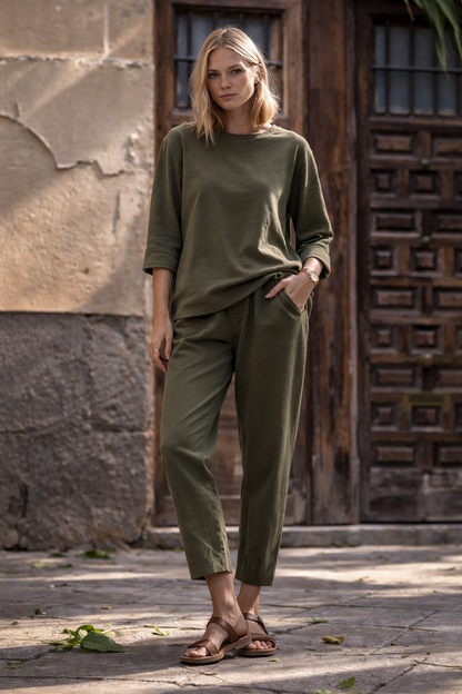 Γυναικείο Ασύμμετρο λαδί t-shirt Punto Milano Wendy Trendy ολόσωμη λήψη