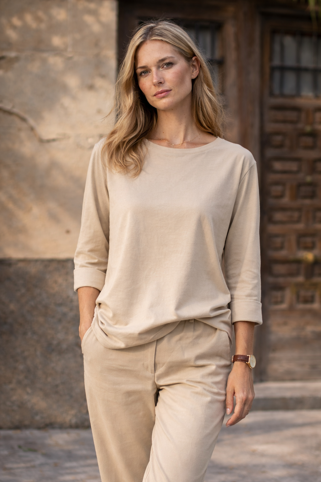 Γυναικείο Ασύμμετρο μπεζ t-shirt Punto Milano Wendy Trendy μπροστινή λήψη