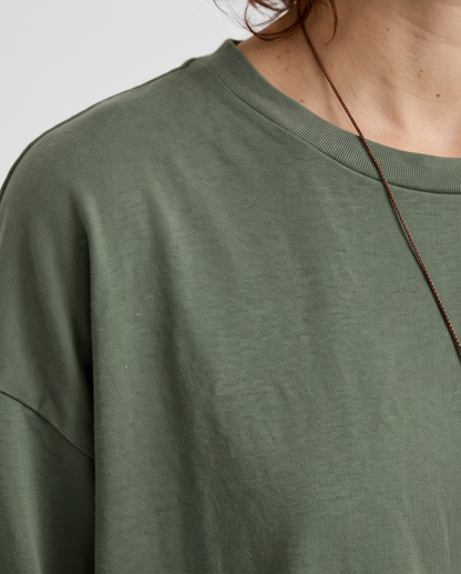 Γυναικεία χακί oversized μπλούζα, detail στρογγυλής λαιμόκοψης, 95% Cotton
